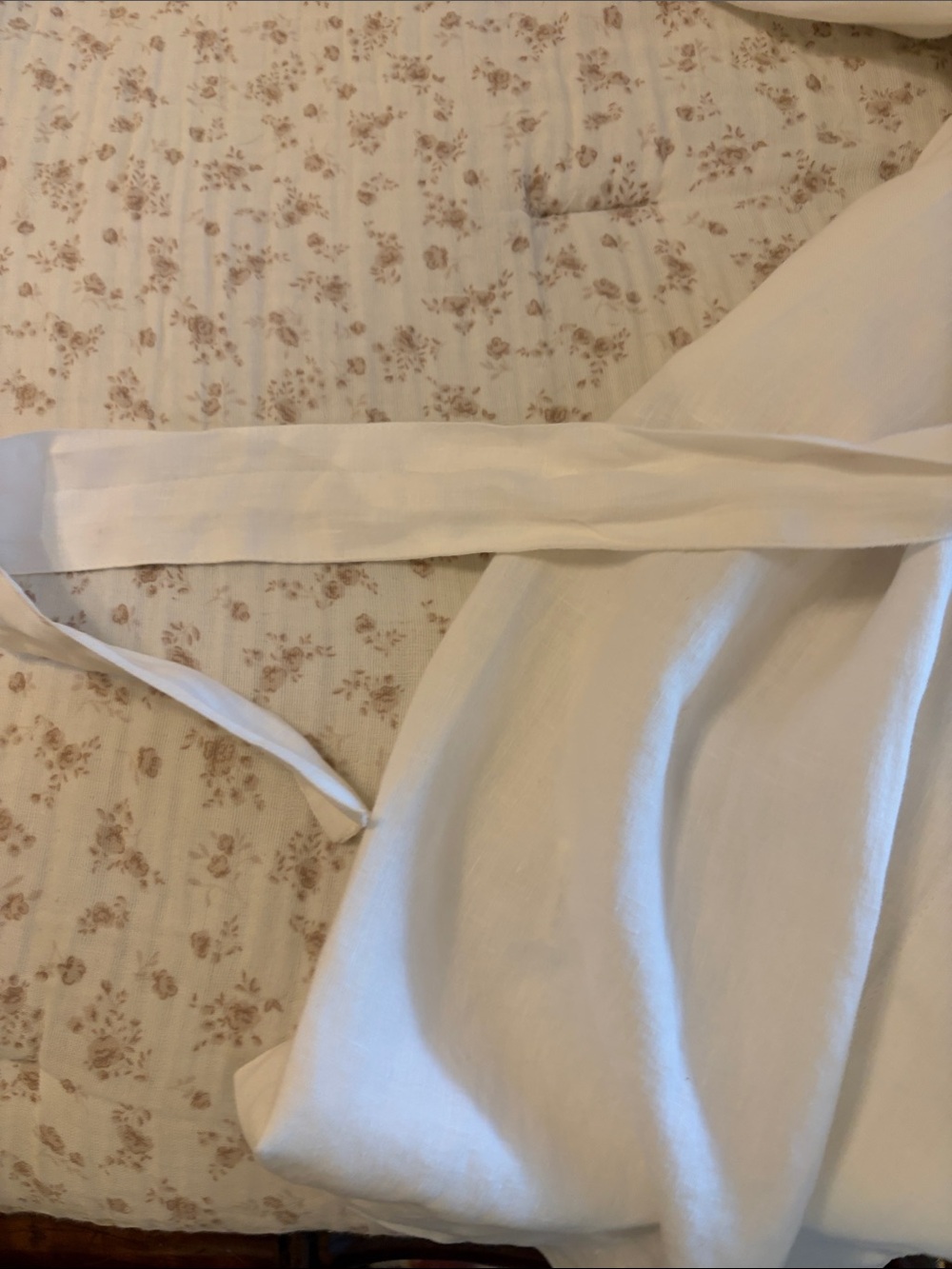 Pottery Barn White/Cream 100% Linen Wrap Robe - Picture 10 of 11
